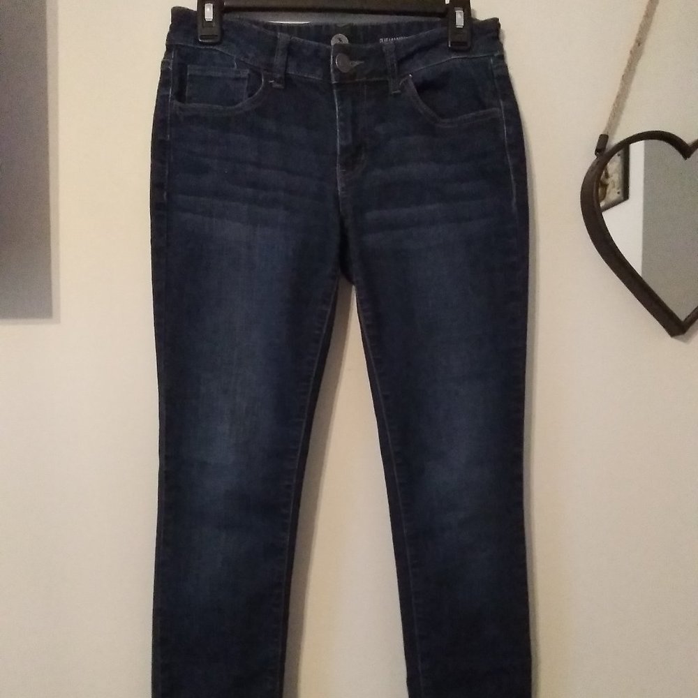 Dark blue jeans size 5